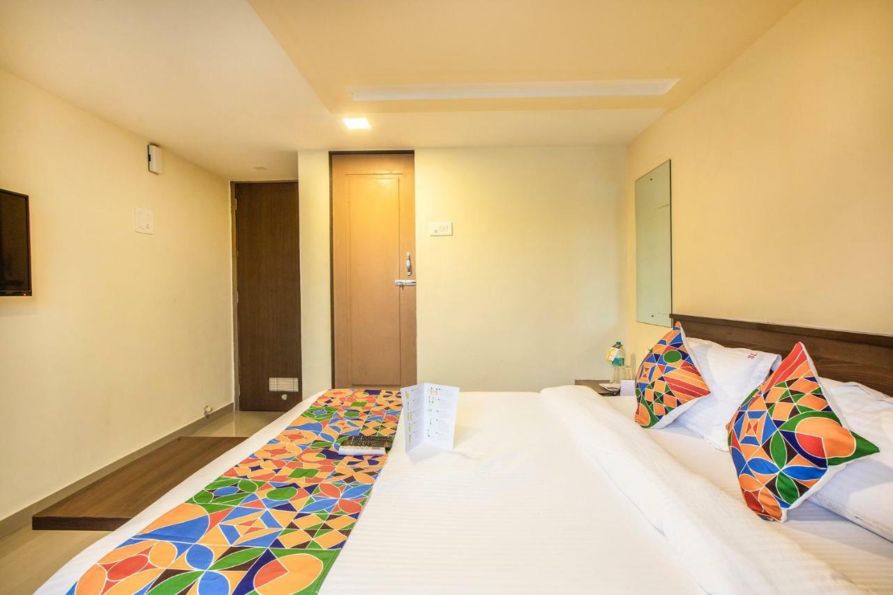Fabexpress Silver - Nr Bkc Hotel Mumbai