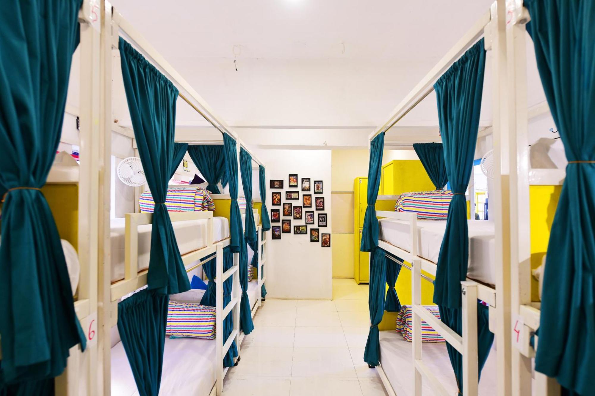 Gostops Lite Hostel *