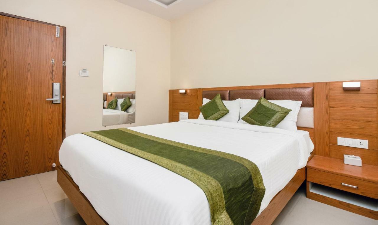 Hotel Volga Plaza Mumbai