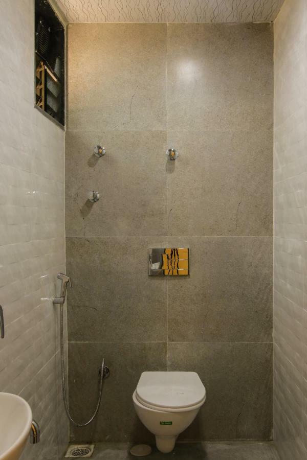 Hotel Golden Lake *