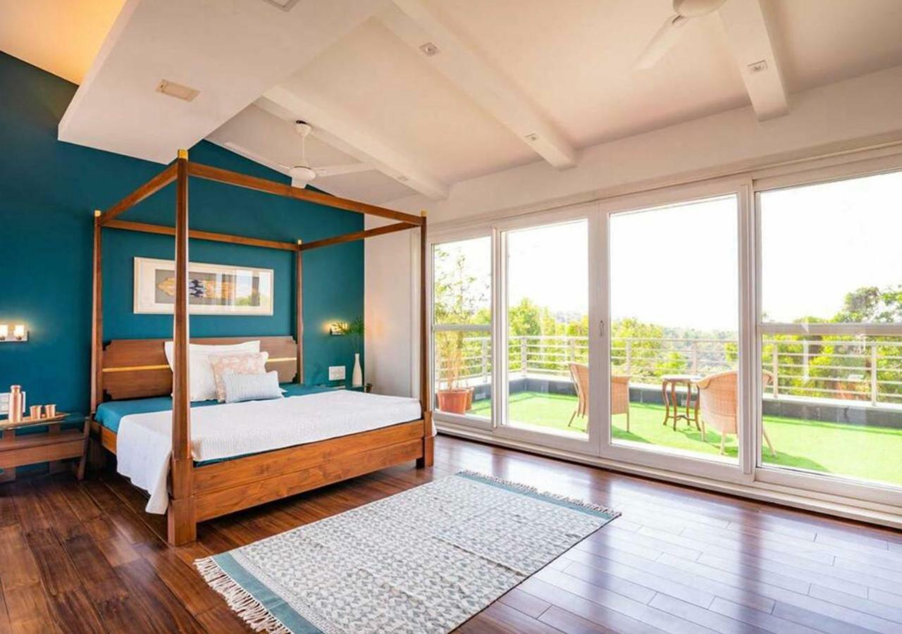 Gorai Beach • Private Pool • 3.5 Bed Pousada