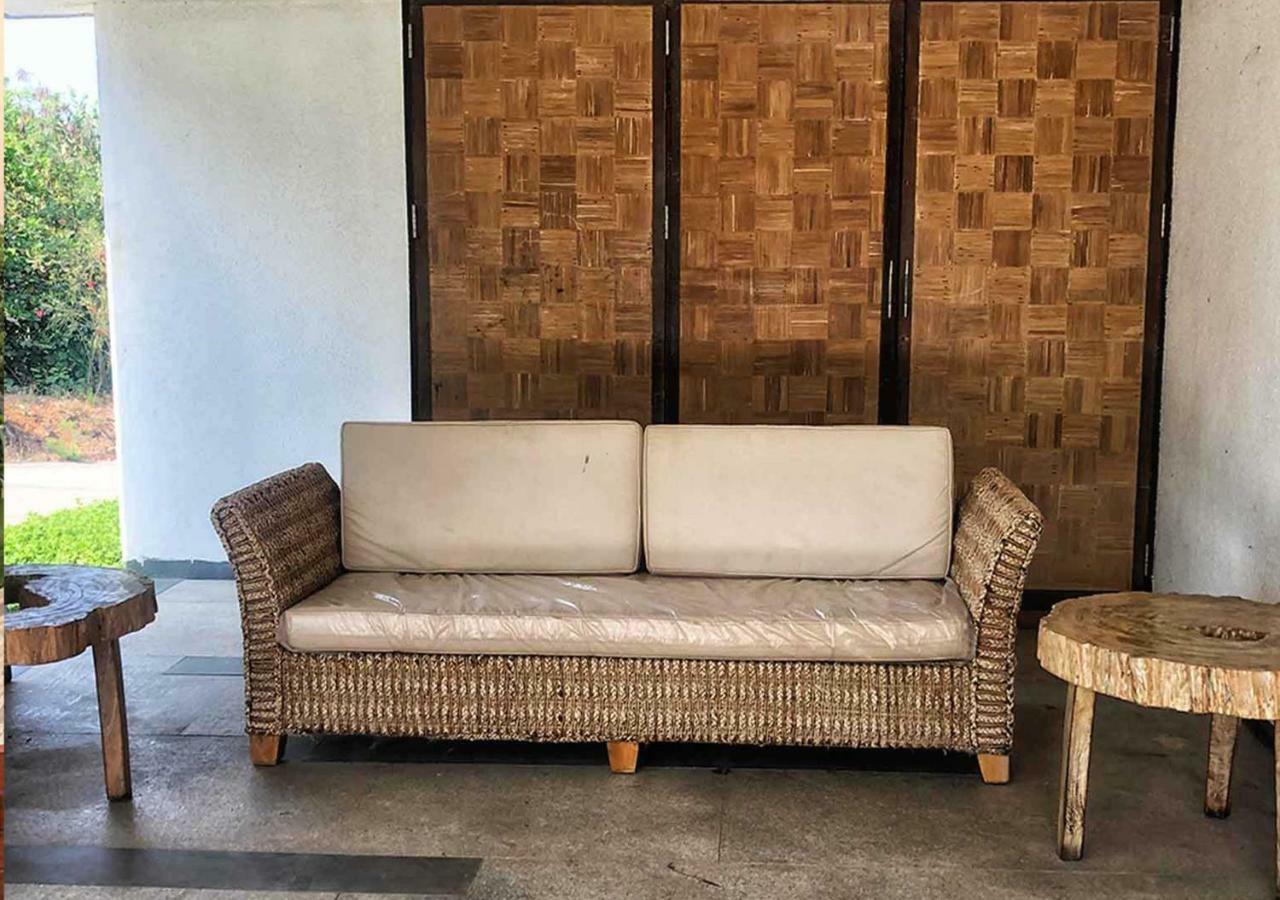 Gorai Beach • Private Pool • 3.5 Bed Pousada