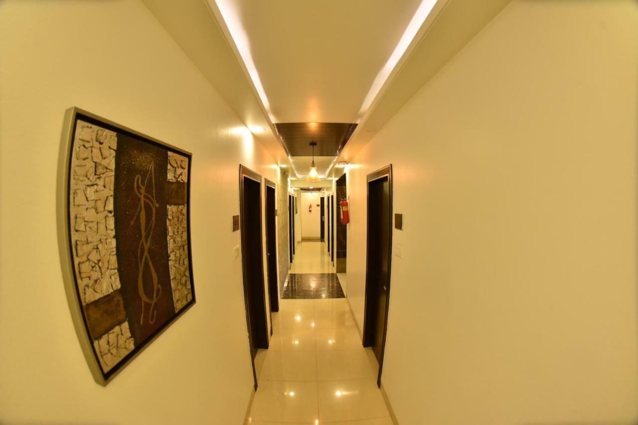 Manama Hotel 3*