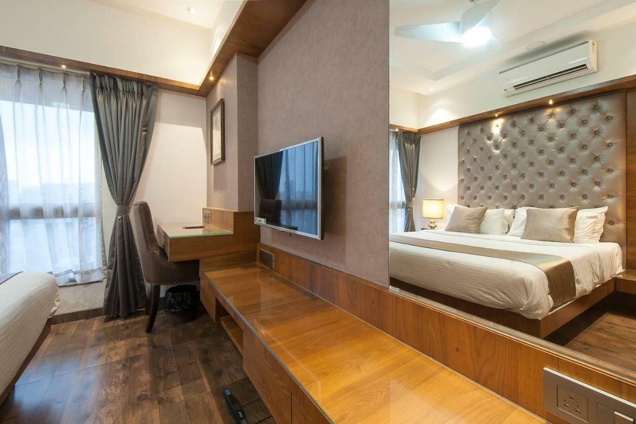Orbit Luxury Service * Mumbai