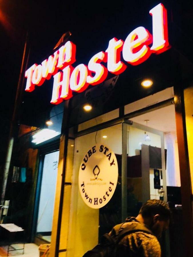 Hostel Town - Ac