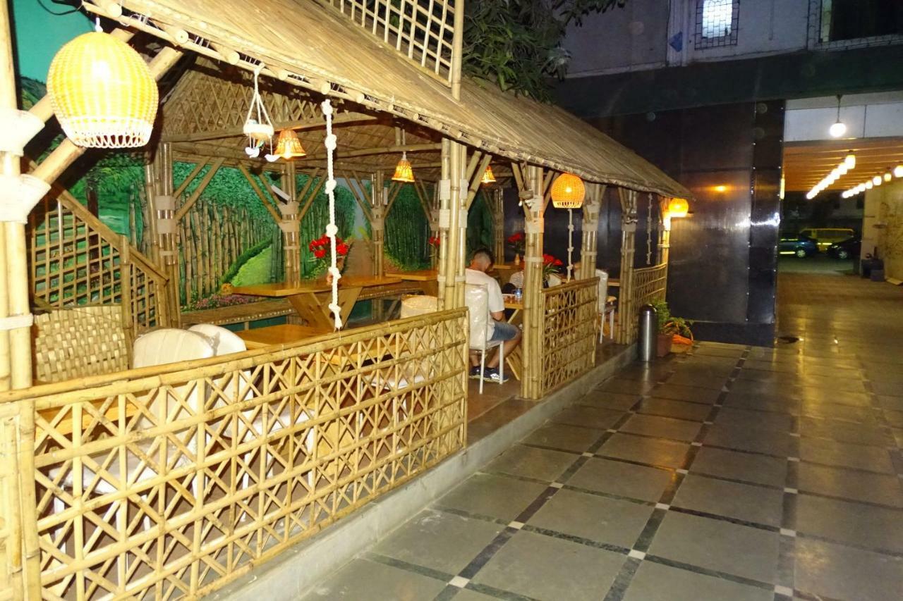 Sunshine Airport 3* Mumbai