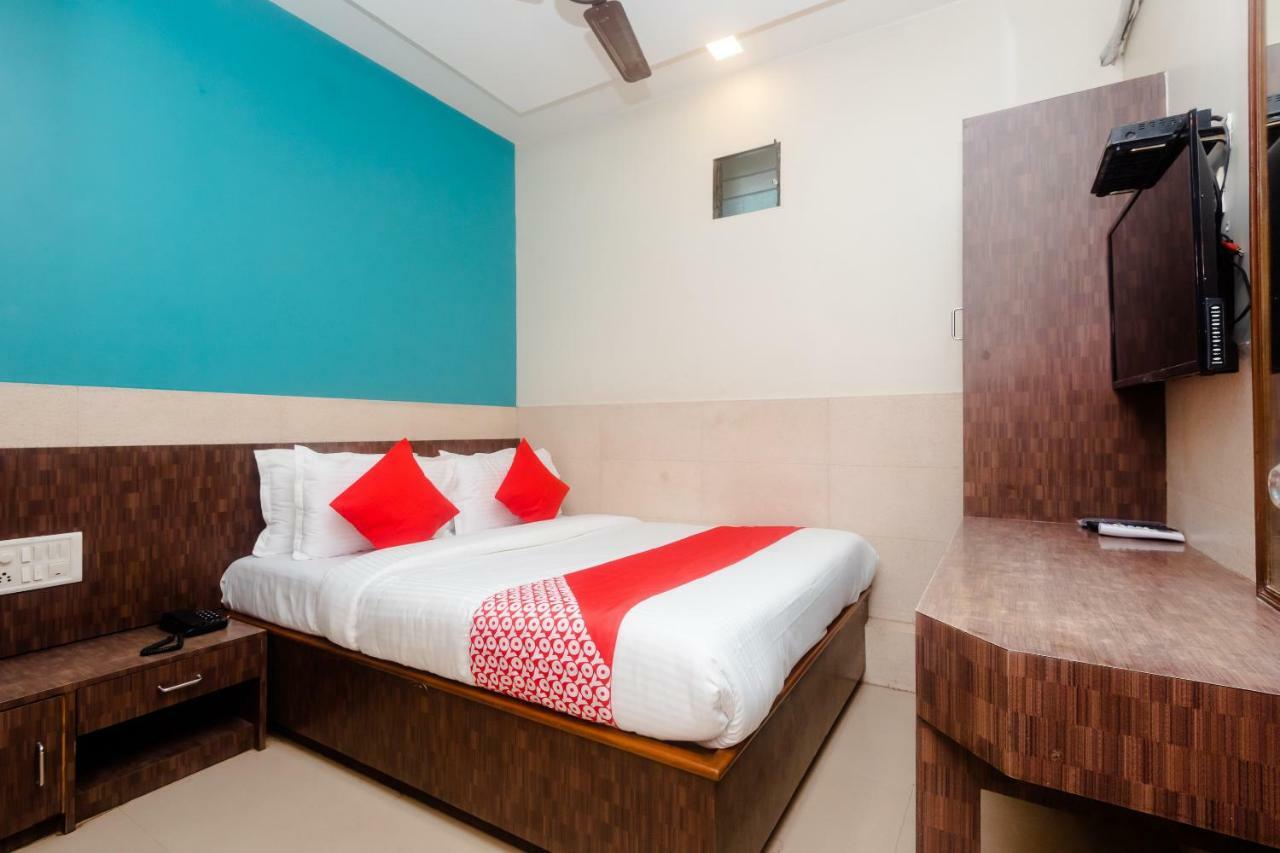 Fabhotel Royal Residency Kurla 3*
