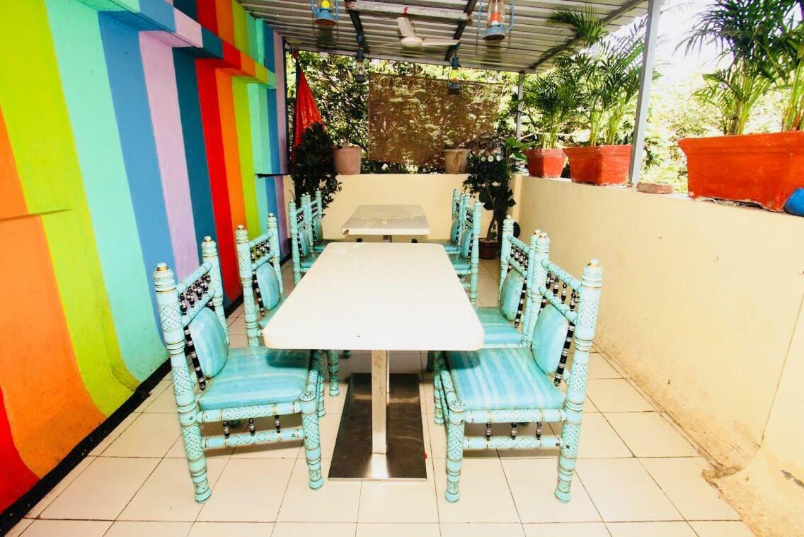 Town - Ac Hostel Mumbai