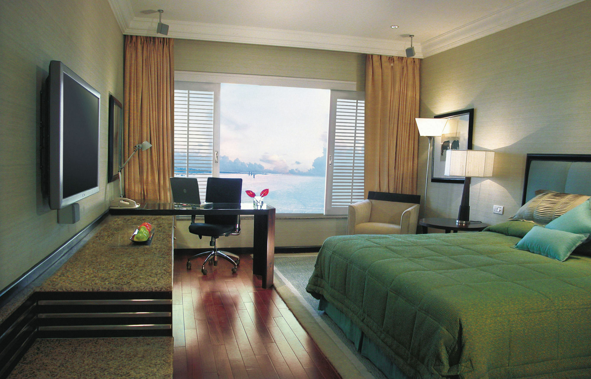 Taj Lands End 5* Mumbai