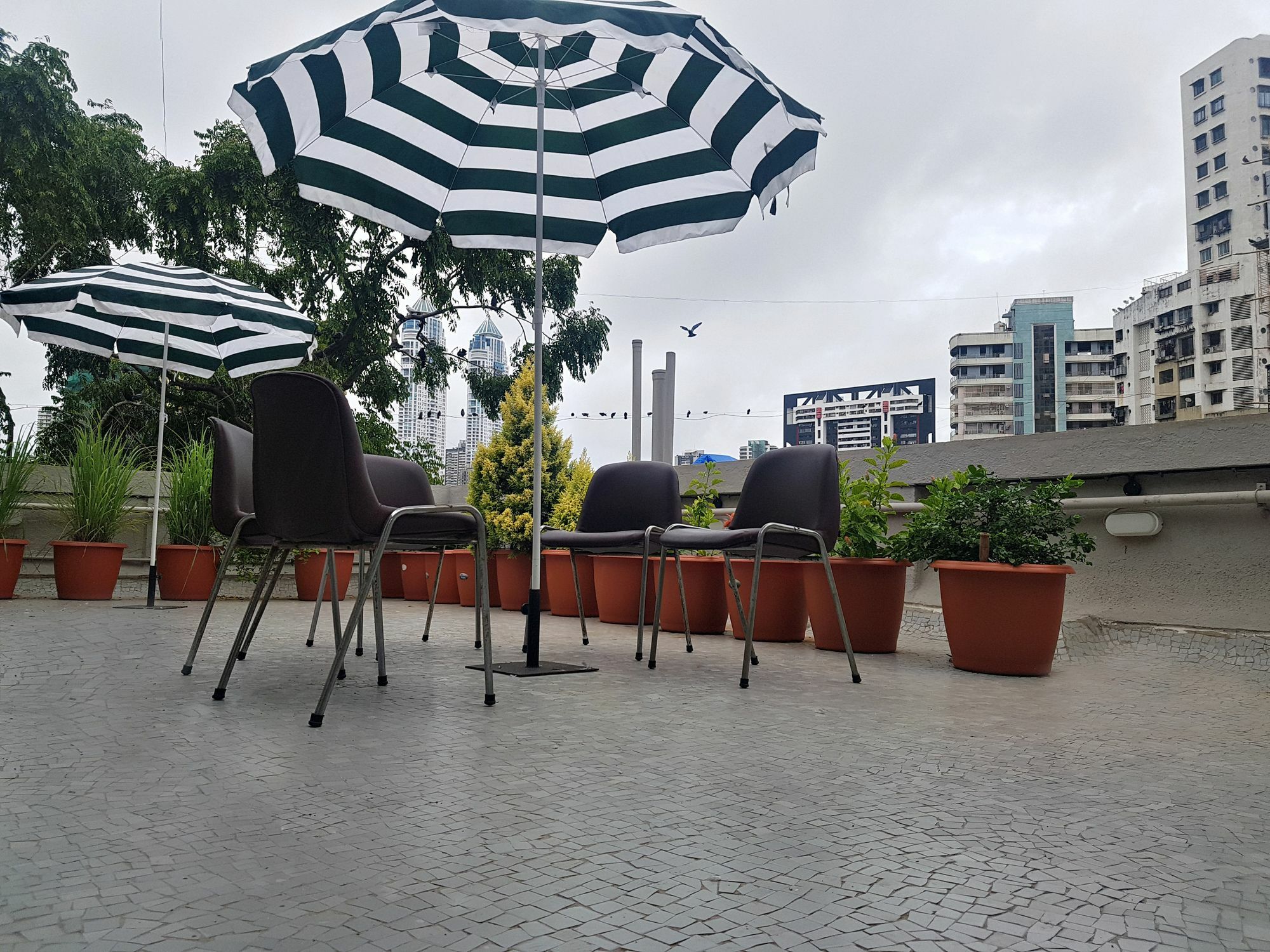 Kumkum Hotel