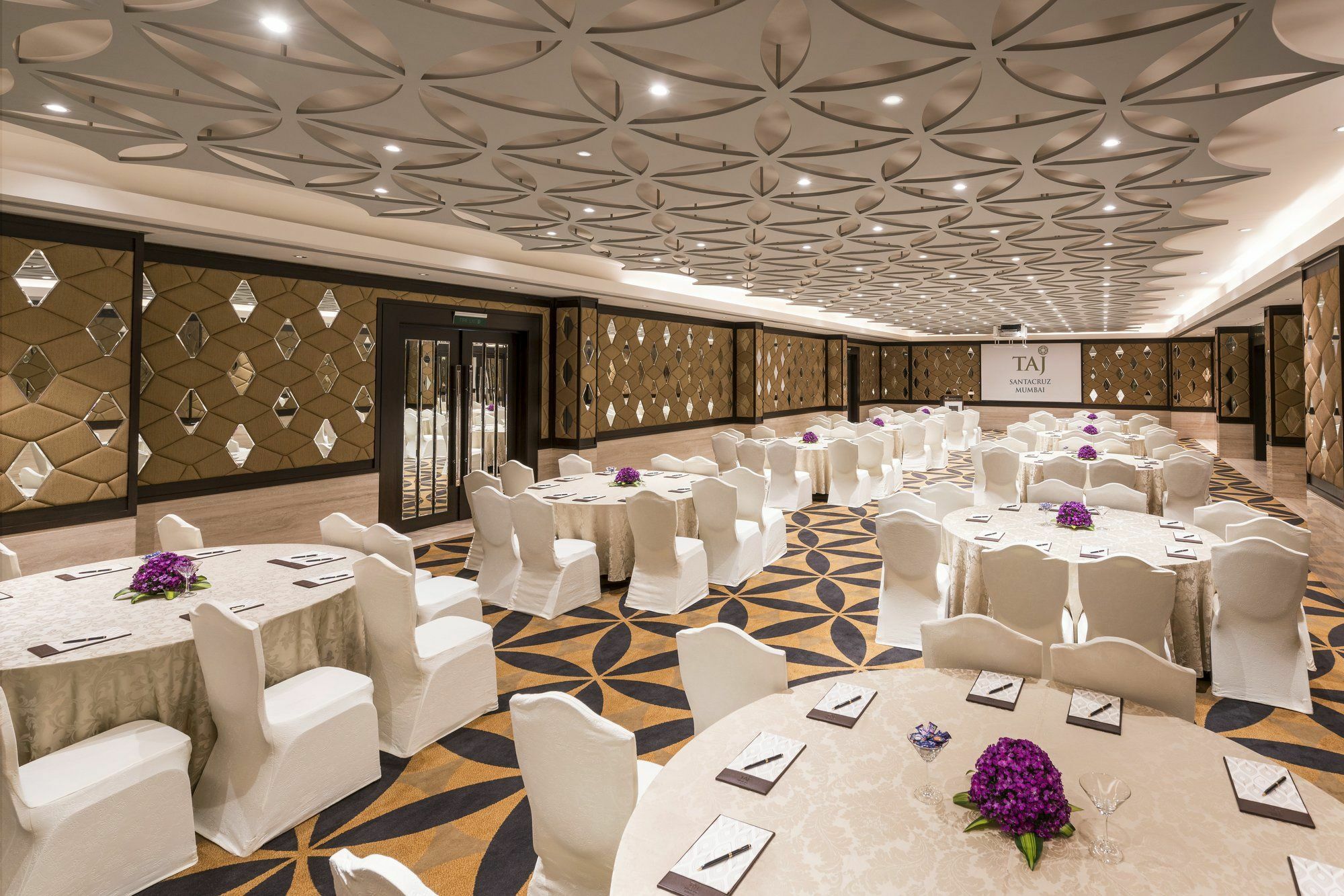 Hotel Taj Santacruz Mumbai