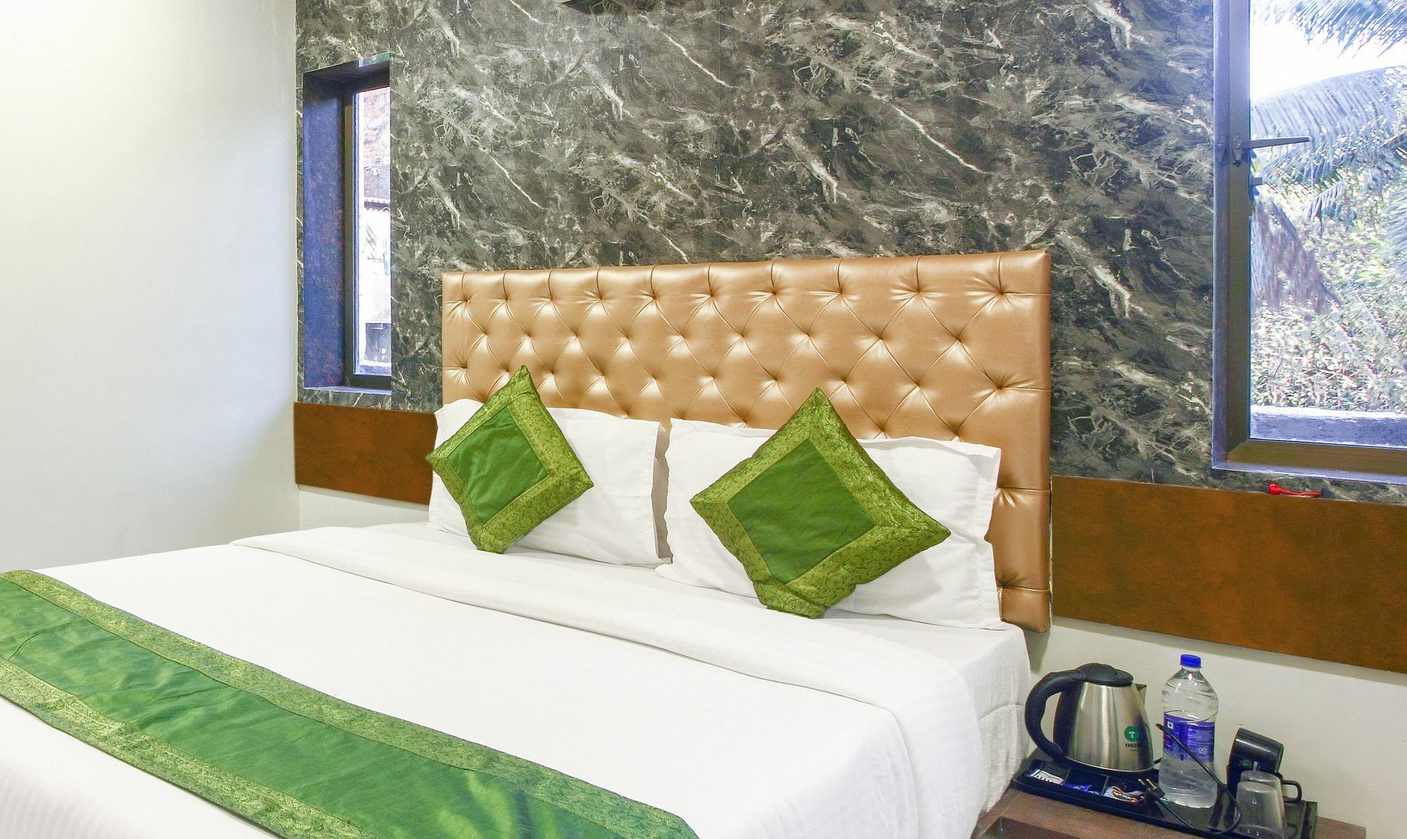 Treebo Blue Moon Powai Hotel Mumbai