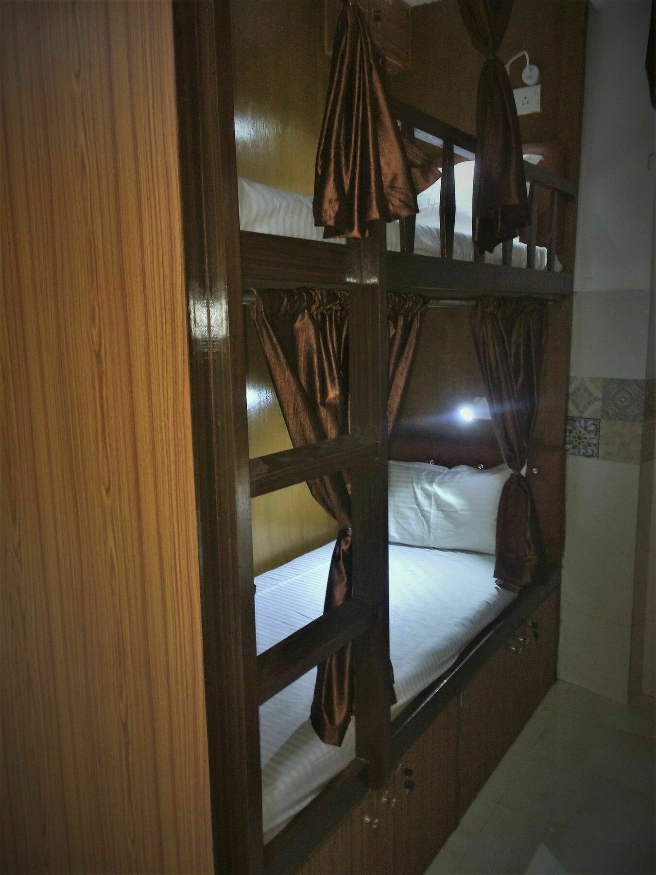Zara Hostel