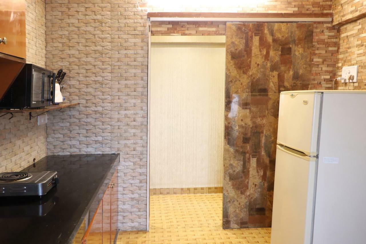 Ojas Homes- Dream 2bhk Near Kokilaben Ambani Hospital Apartment *