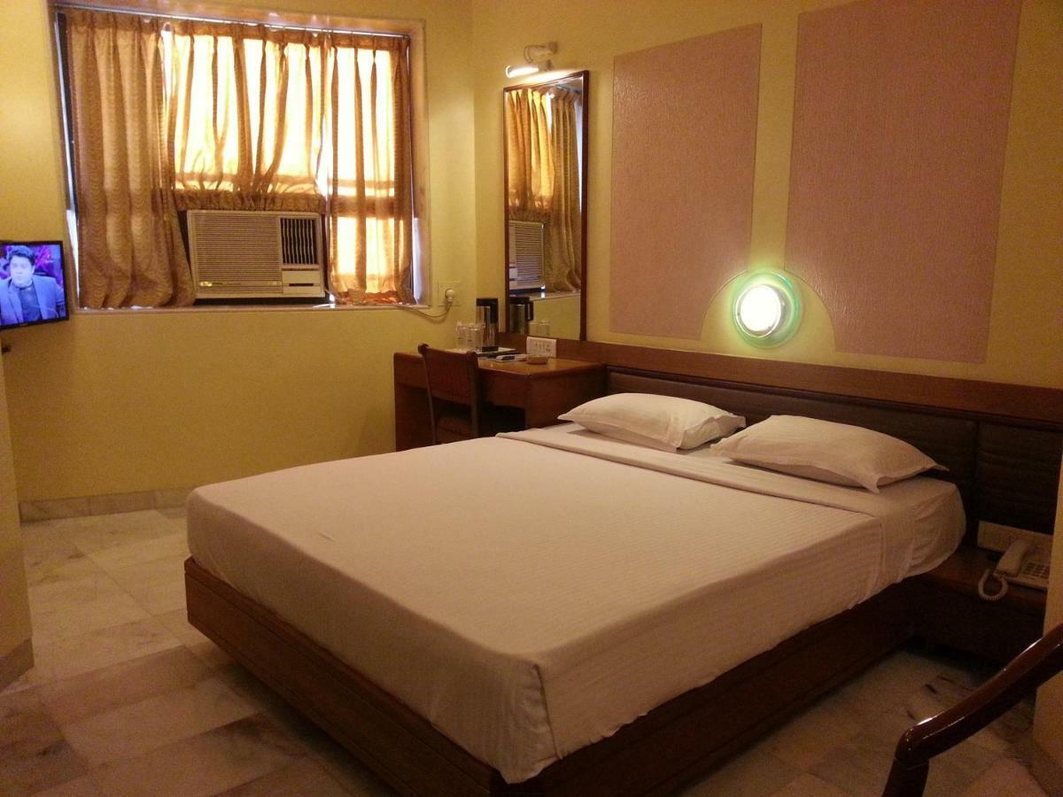 Hotel Ashray International, Sion - Near Bkc 2*