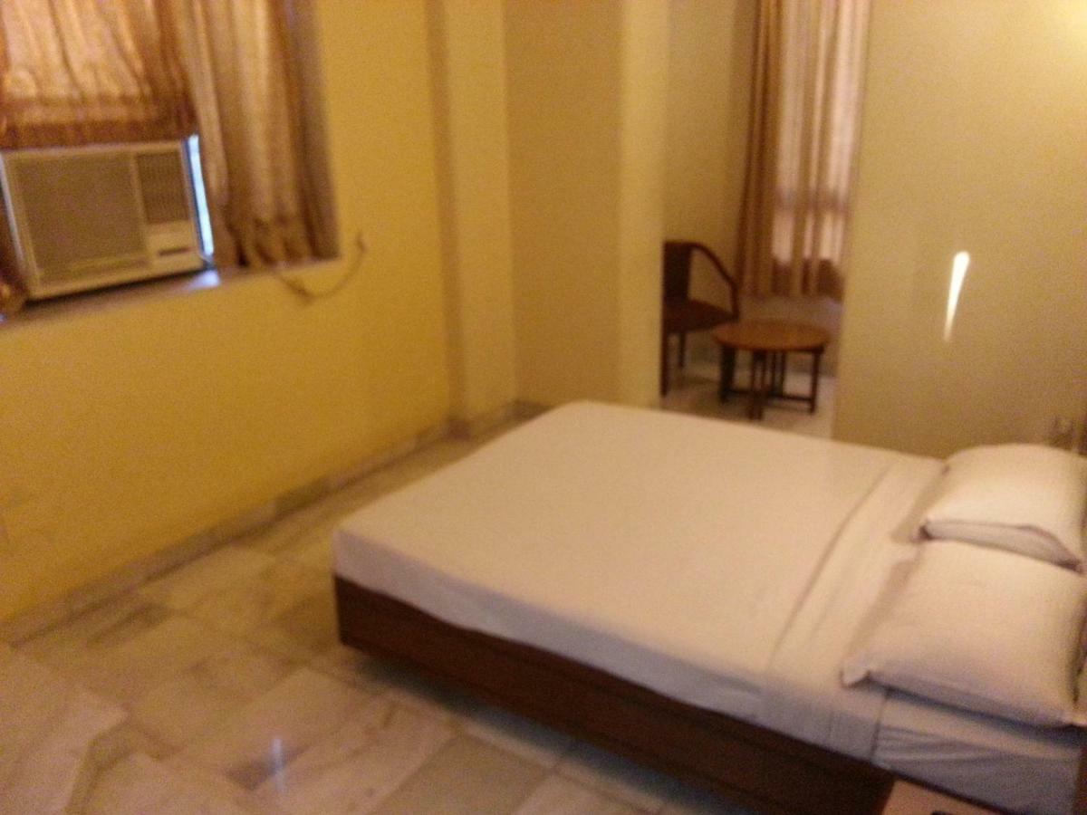 Ashray International, Sion - Near Bkc Hotel Mumbai