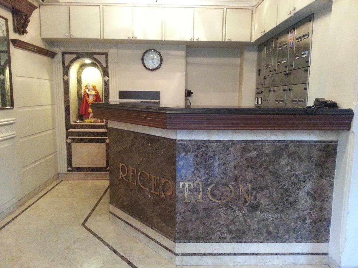 Ashray International, Sion - Near Bkc Hotel 2*