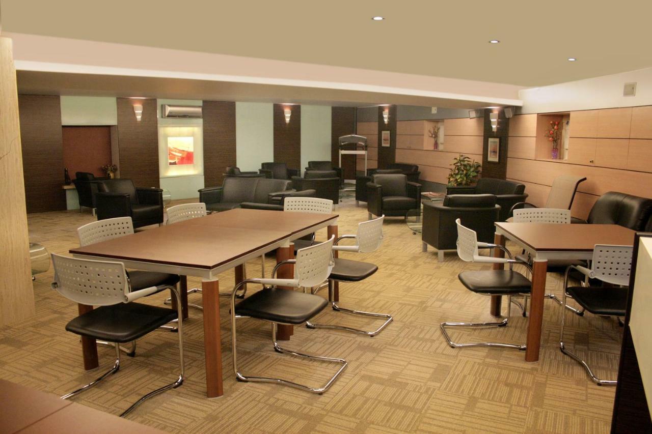 Hr Residency Bombaim