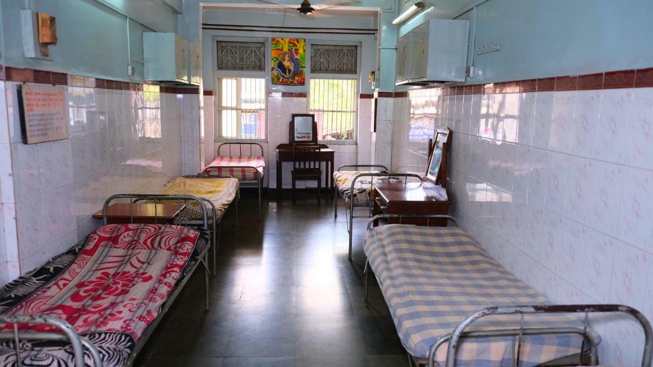 New Shrikrishna Boarding Hostel *