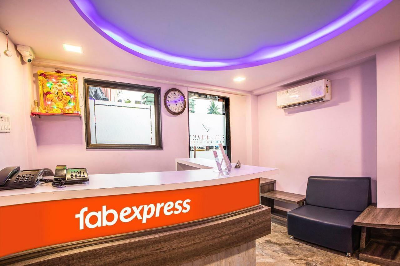 Fabexpress Silver - Nr Bkc Hotel