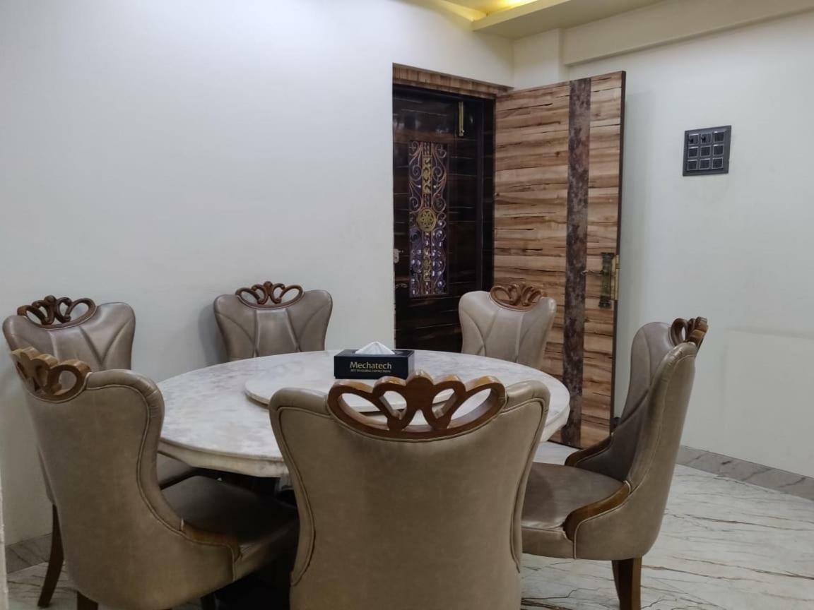 Powai Lnt Bed & Breakfast *