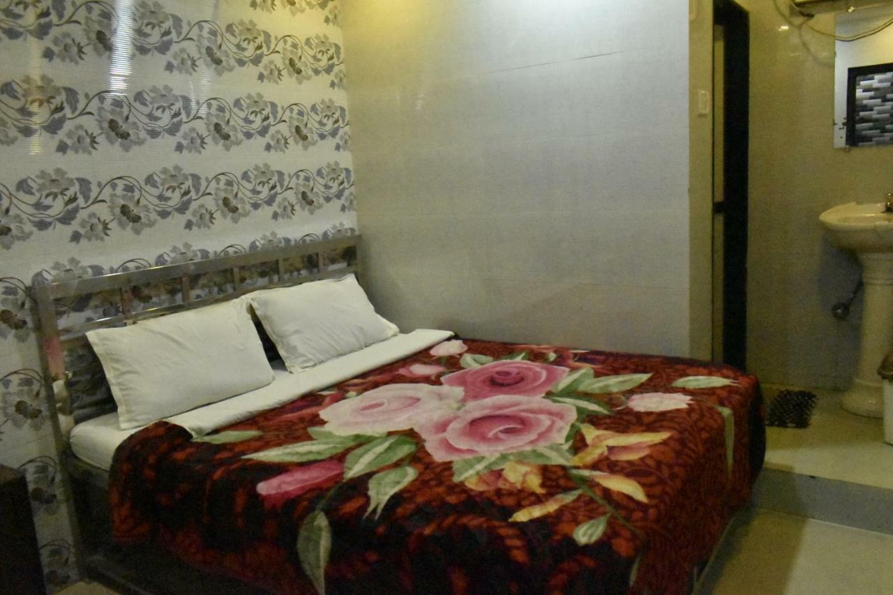 Hotel Zam Zam Palace Mumbai