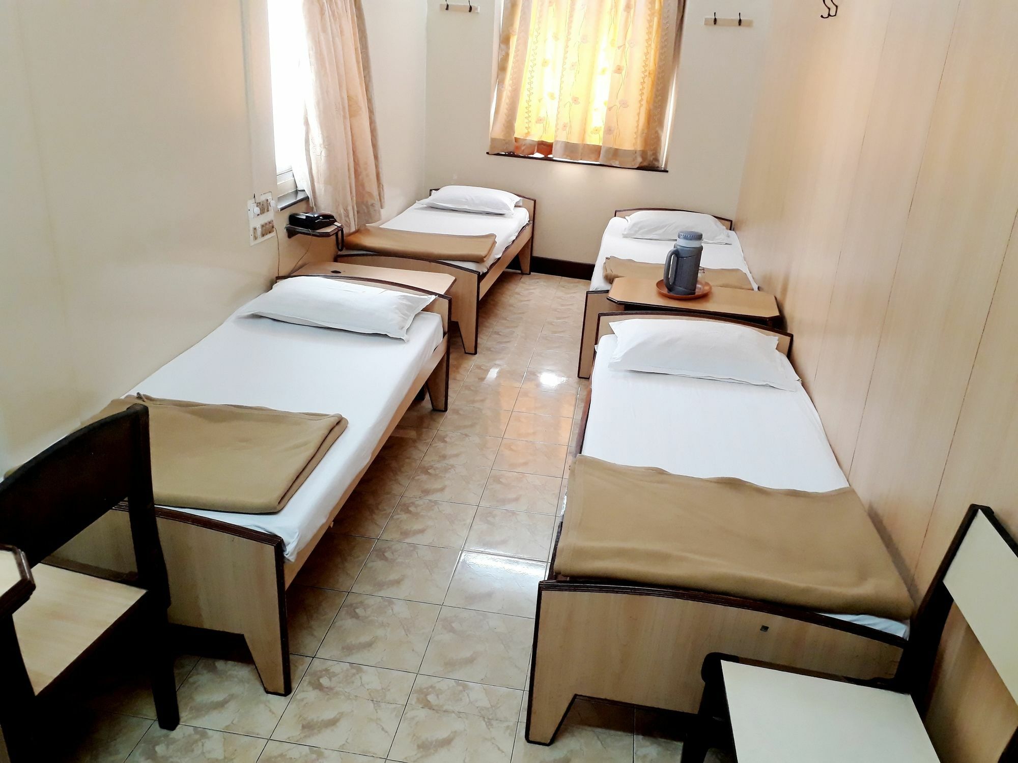Milan Guest house Mumbai