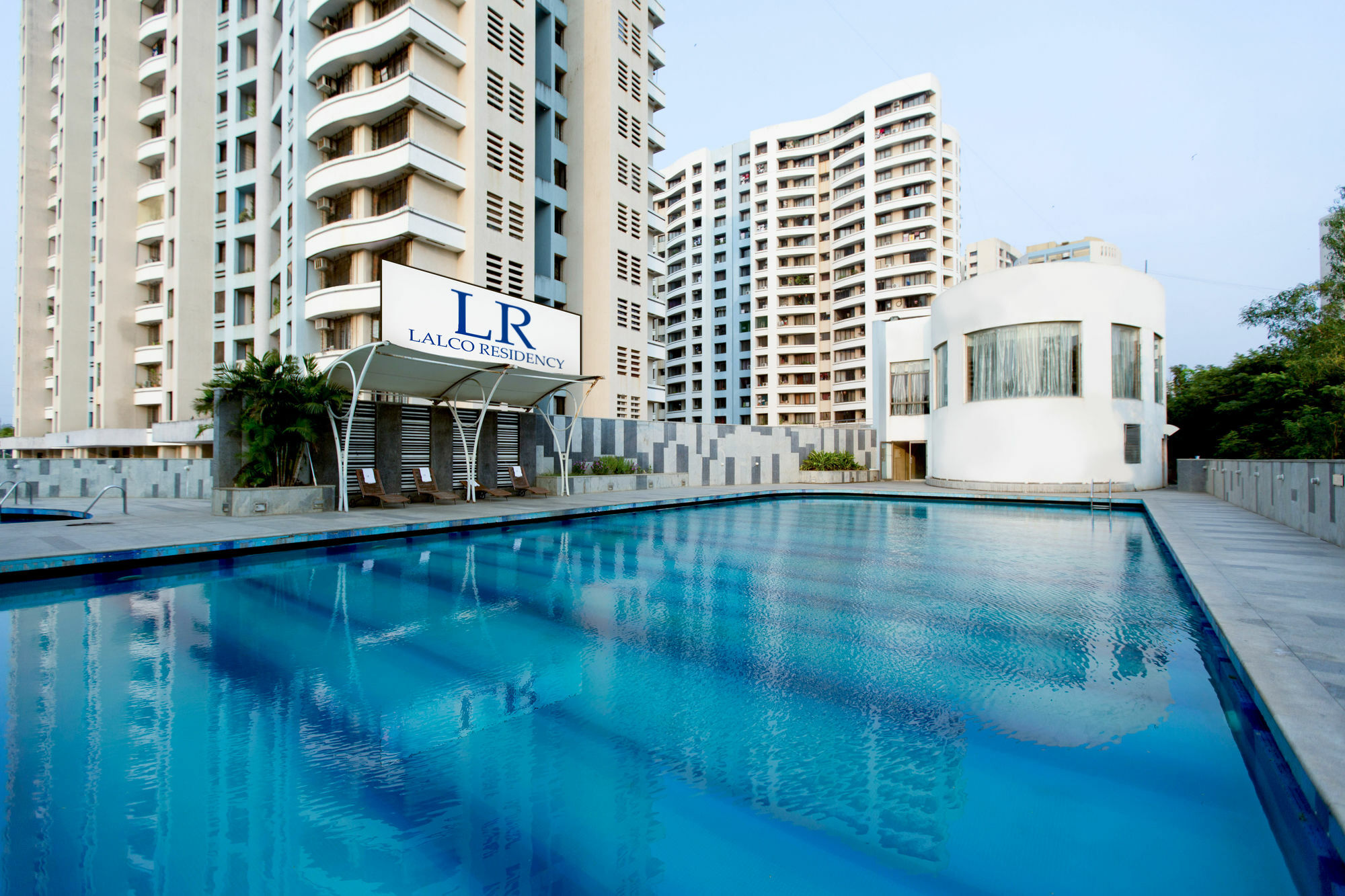 Lalco Residency Hotel 4*