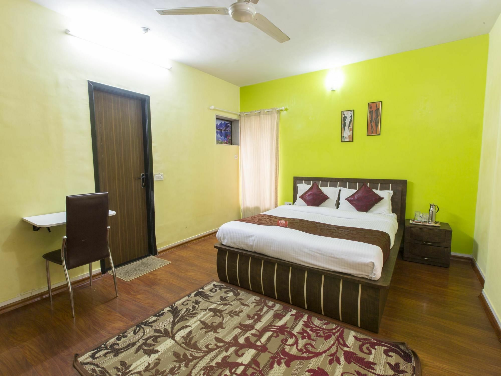 Oyo Iit Hotel Mumbai