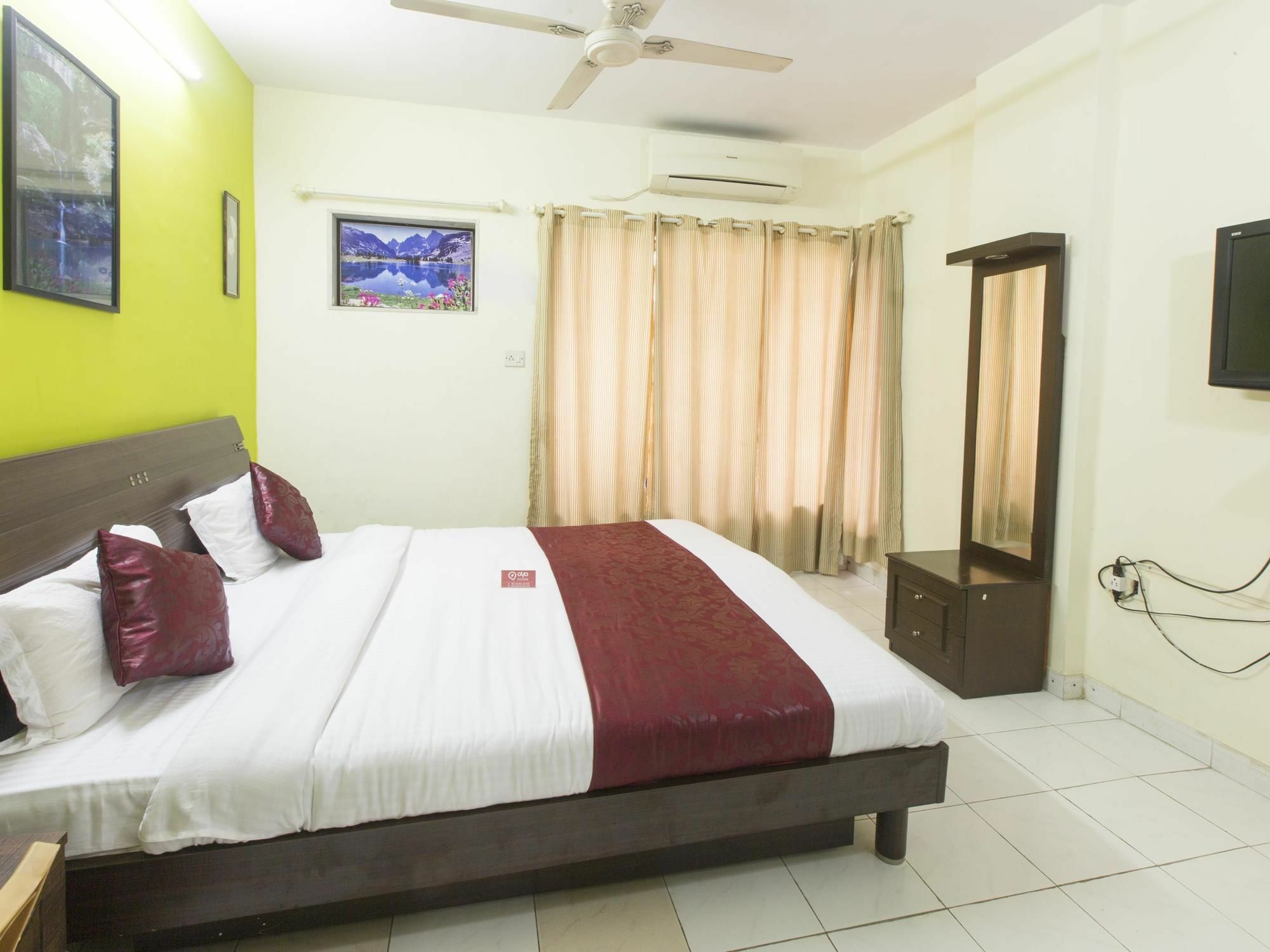 Hotel Oyo Iit 3*