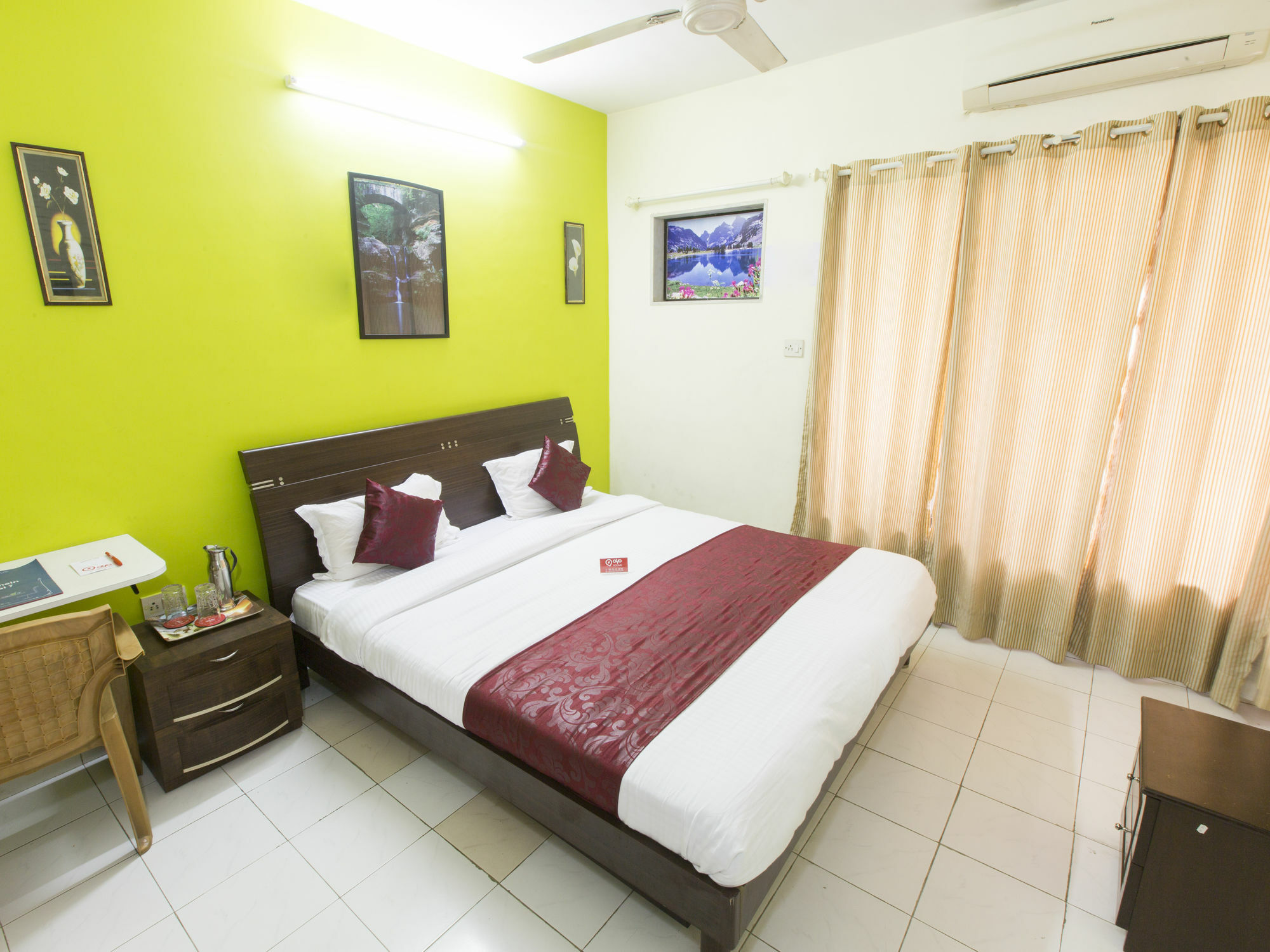 Hotel Oyo Iit 3*