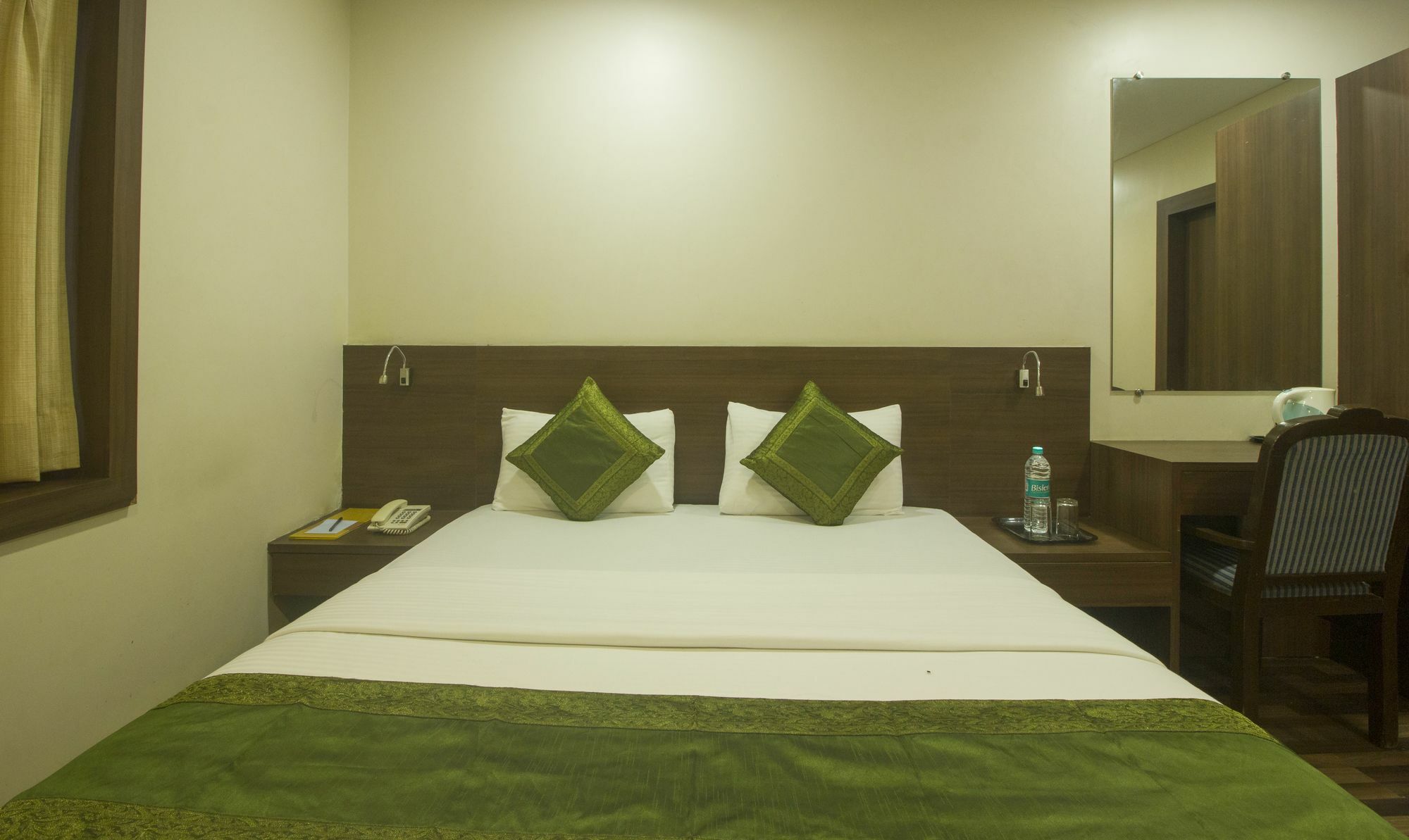 Treebo Trend Rosewood Hotel 3*