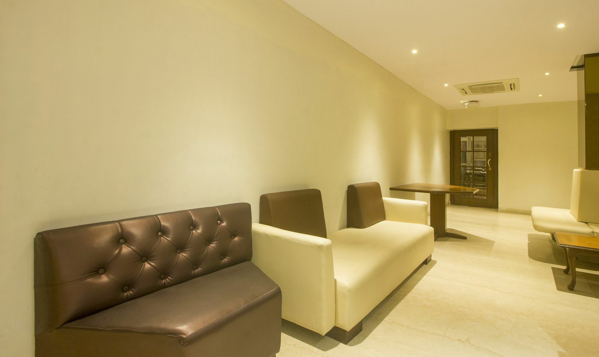 Treebo Trend Rosewood 3*