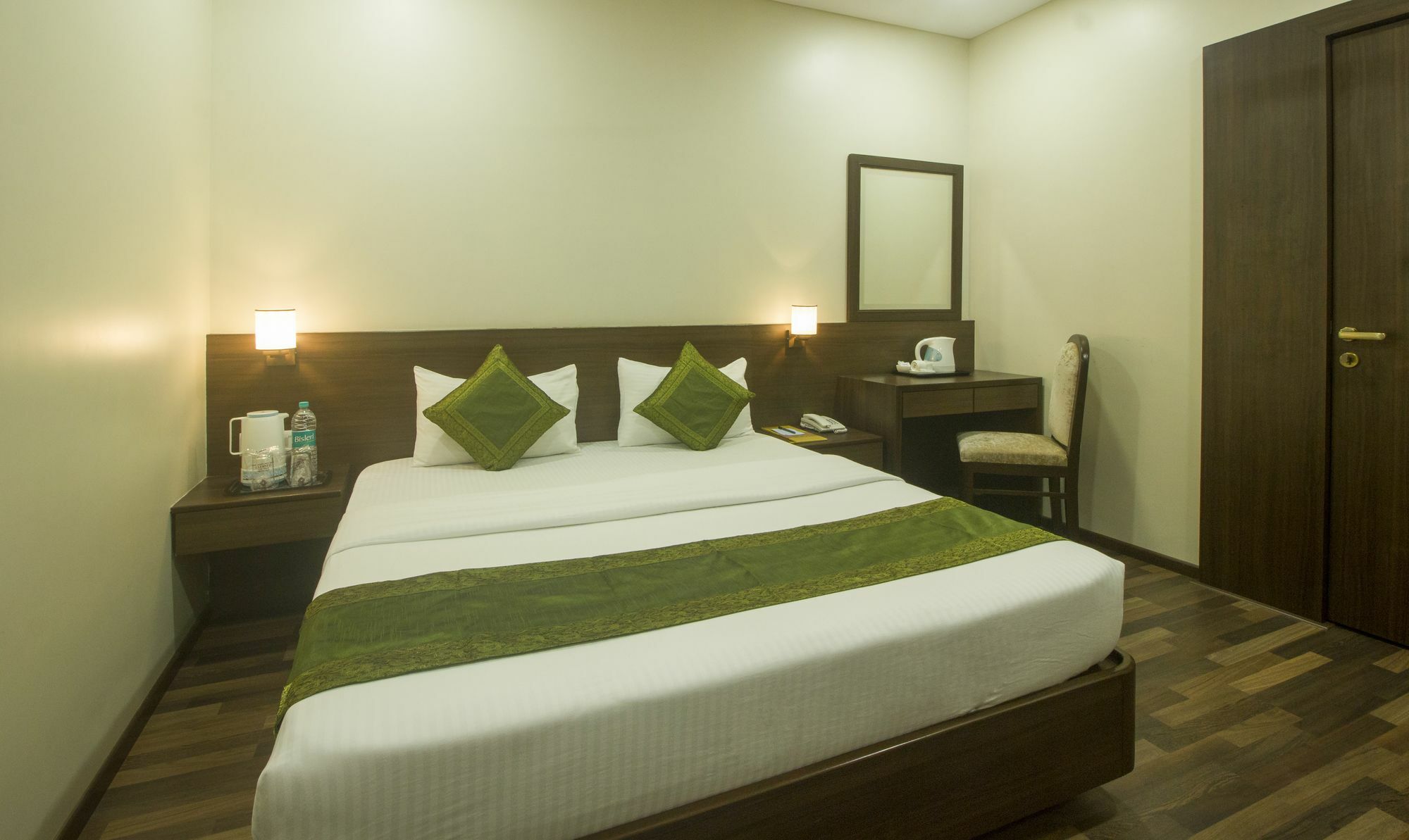 Hotel Treebo Trend Rosewood Mumbai