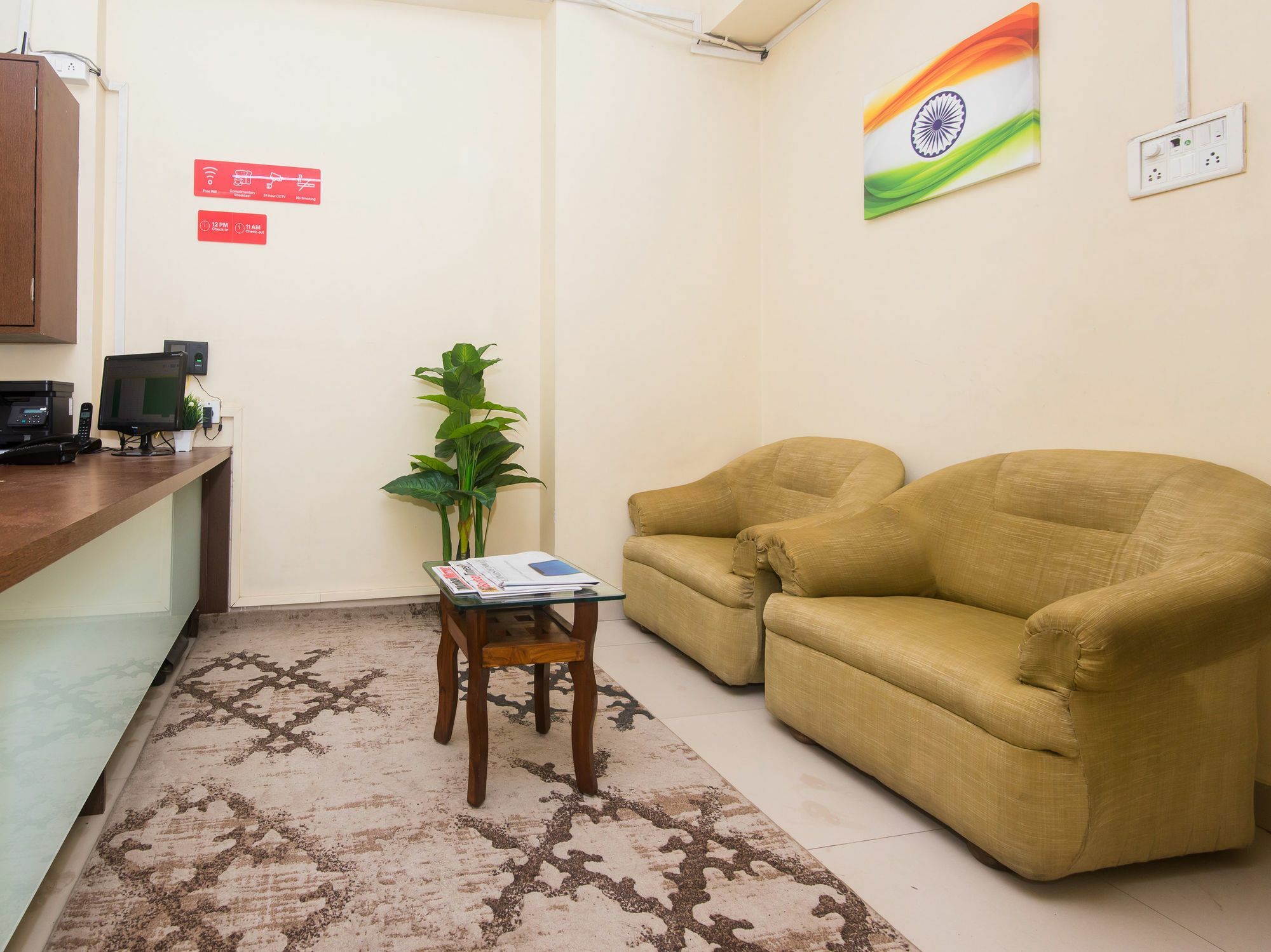 Oyo 20015 Silverkey Bandra East Bkc Bandra 3*