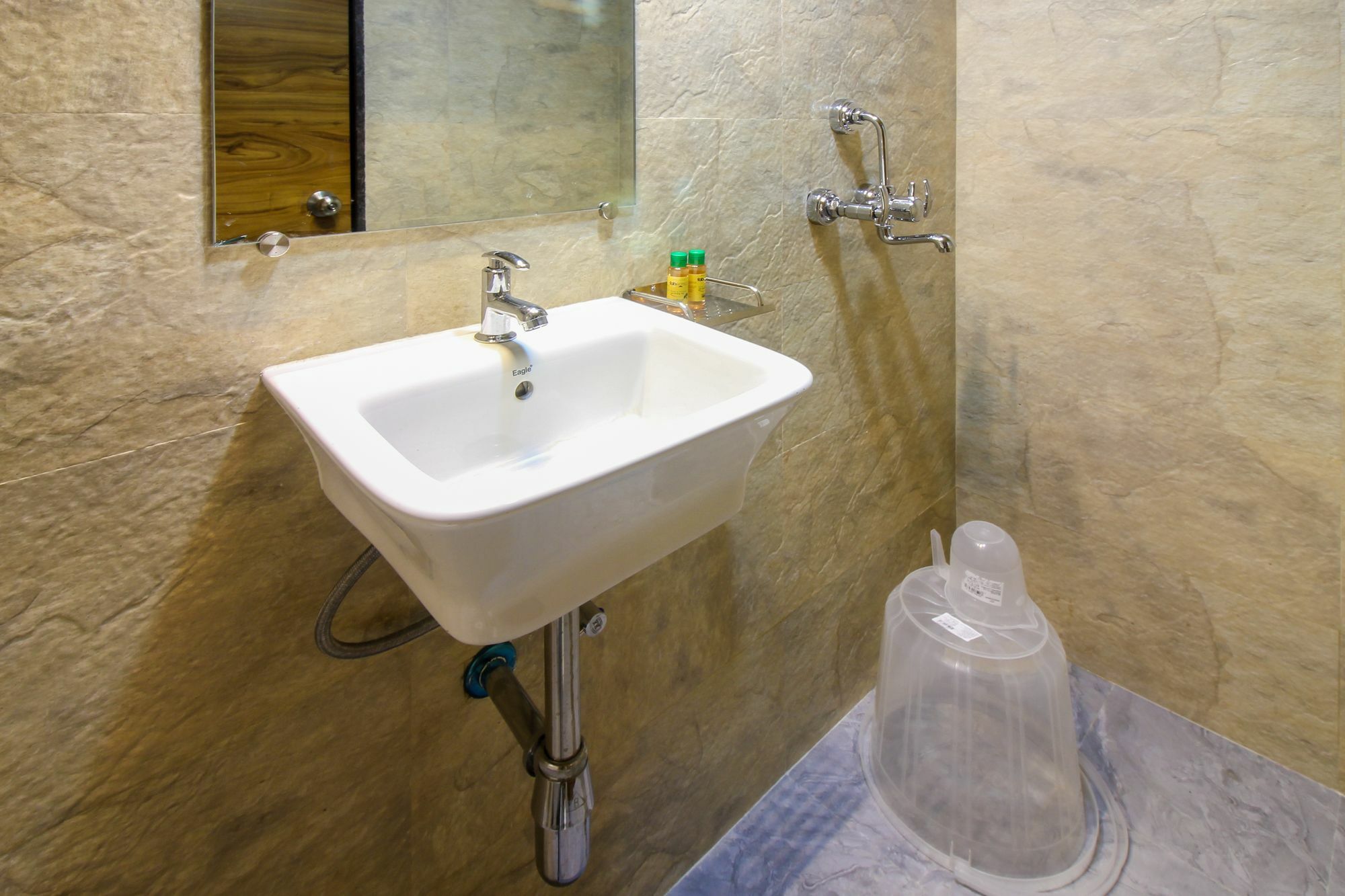 Fabhotel - Nr International Airport Mumbai