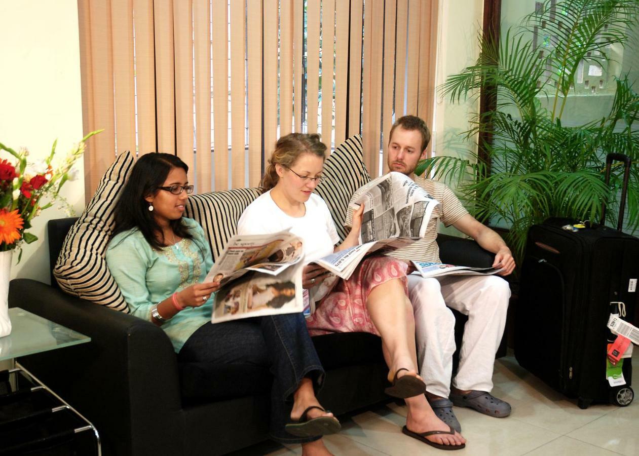 Hotel Ywca International Centre 3*