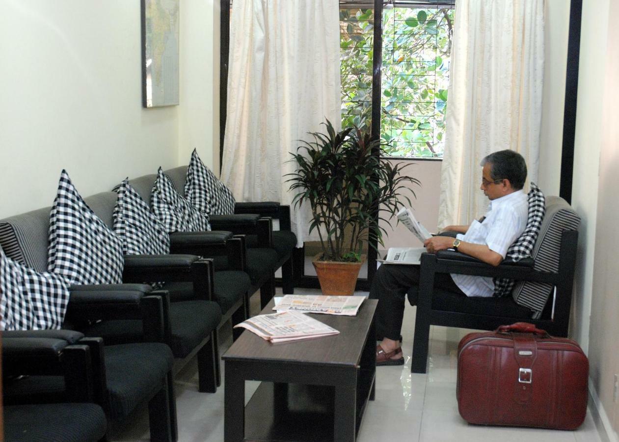 Ywca International Centre Hotel 3*