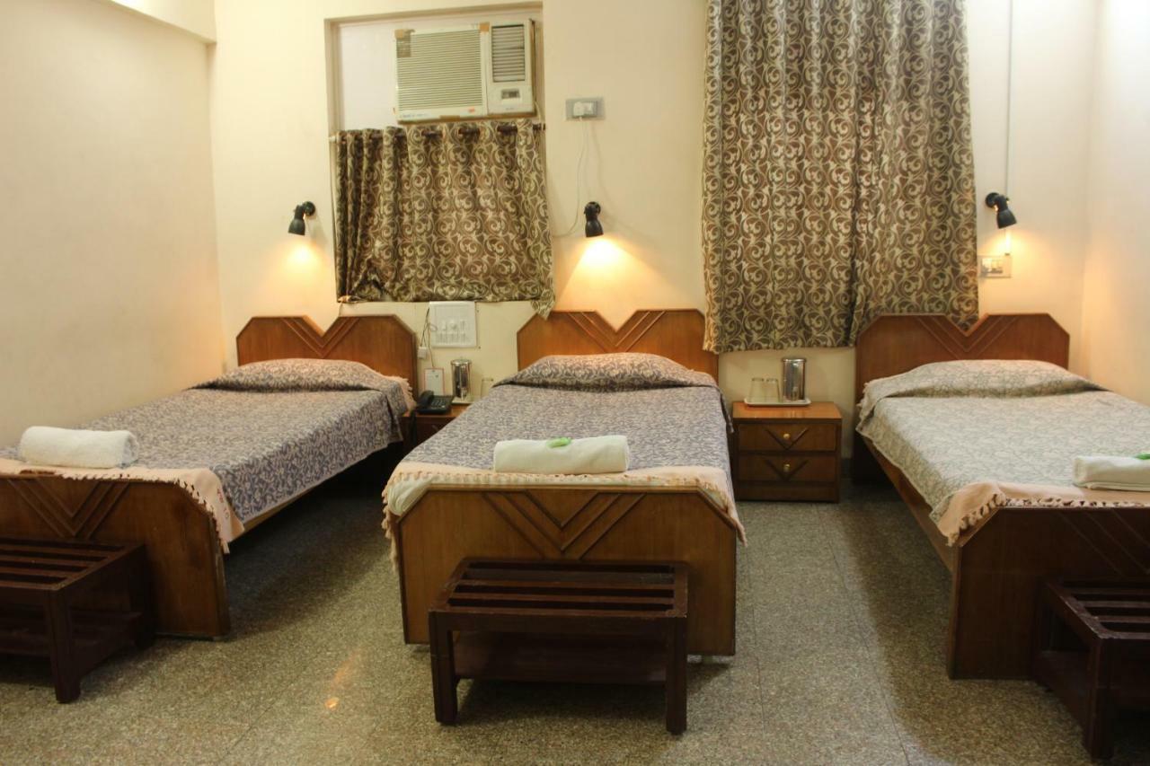 Ywca International Centre 3*