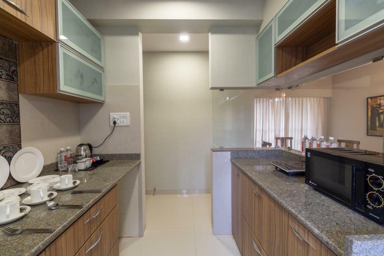 Mint Magna Suites 2mins To Elphinstone Railway Station Hotel 3*