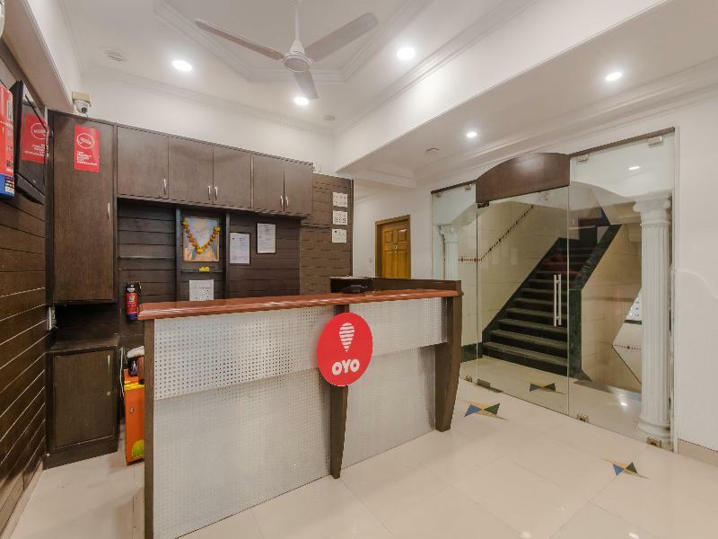 Oyo Flagship 572 Santacruz West 3* Mumbai