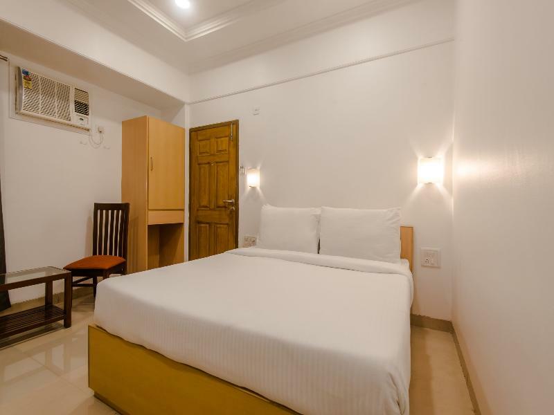 Hotel Oyo Flagship 572 Santacruz West