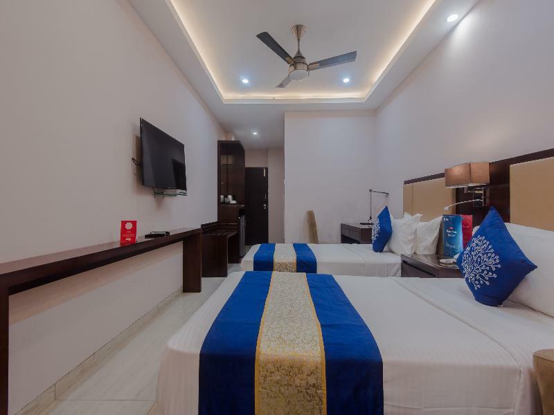 Oyo Flagship 15439 Colaba Mumbai