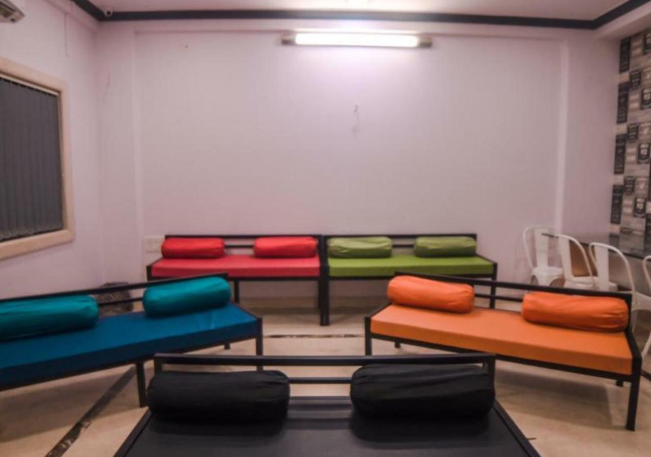 Happinest - The Backpacker's Hostel