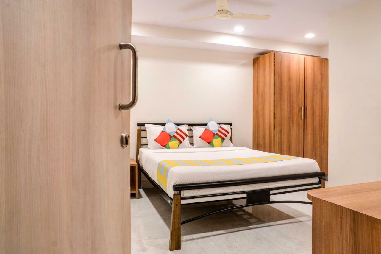 Oyo 45370 Elegant Powai 3* Bombaim