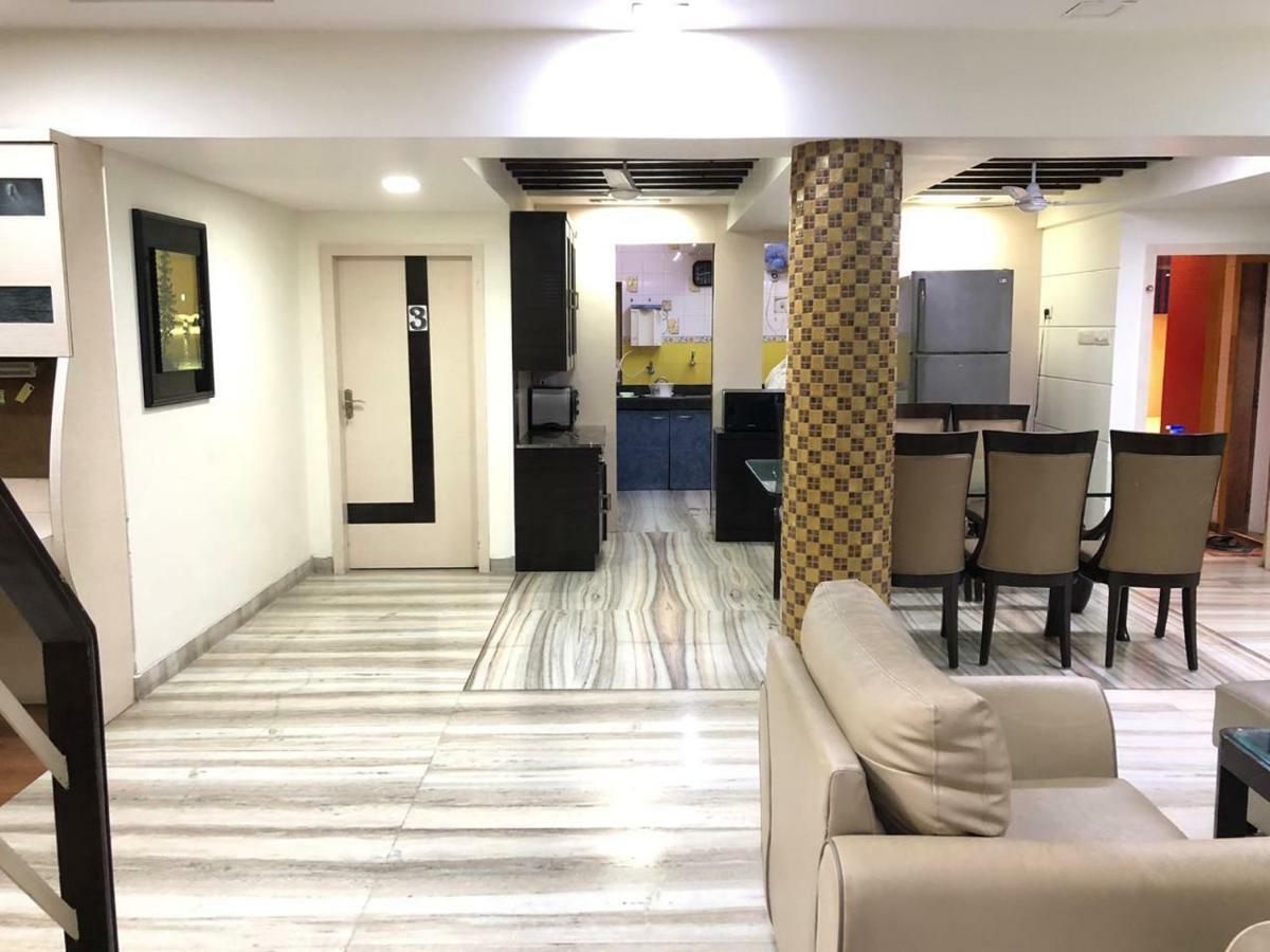 Dev Shelters 6 Hotel 2*