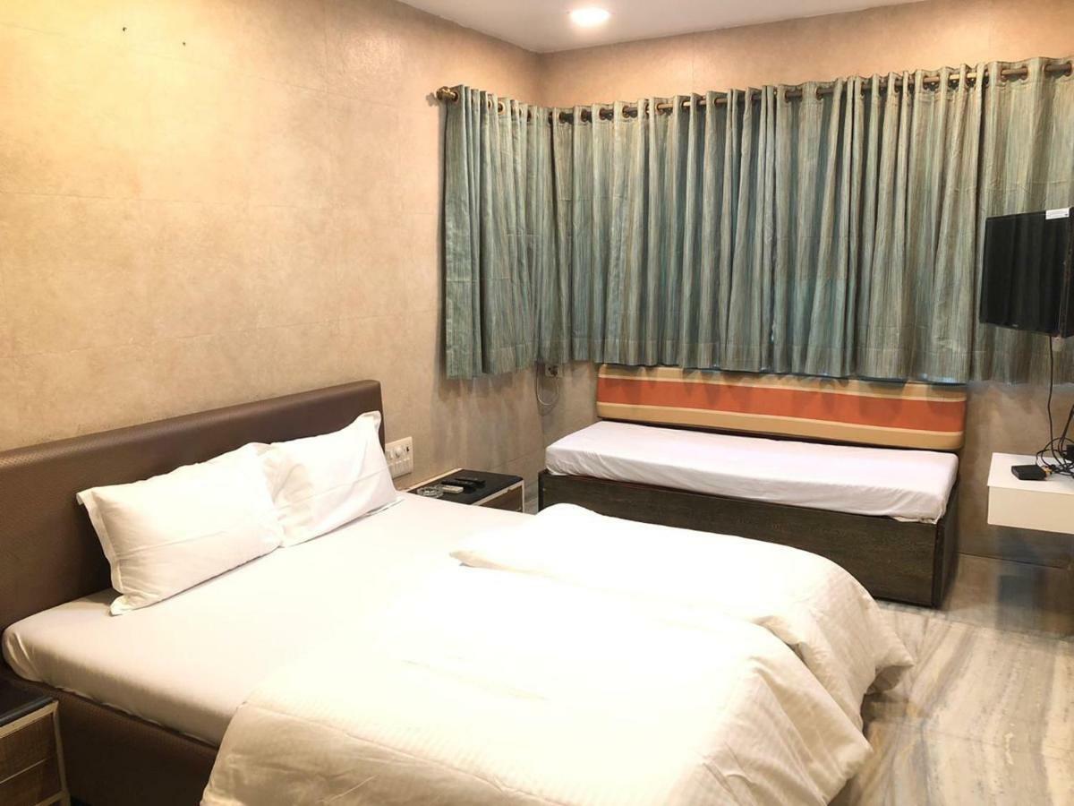 Dev Shelters 6 Hotel 2*