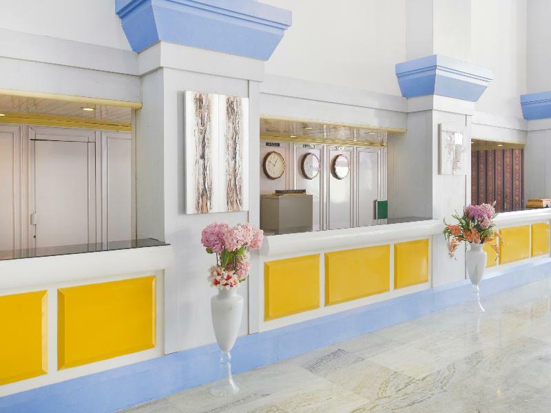 Hotel Townhouse Royal Palms