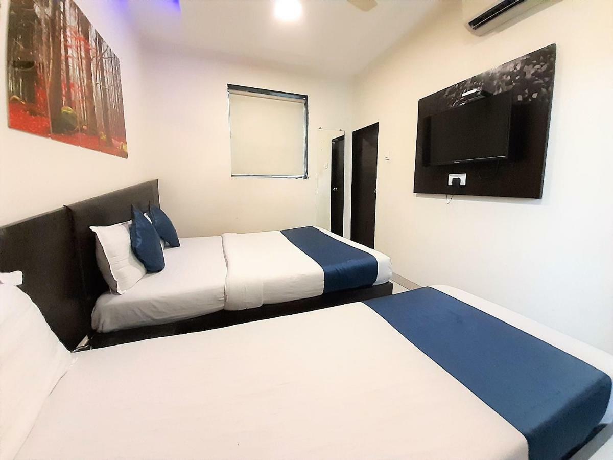 Hotel Hexa Adnoc 2*