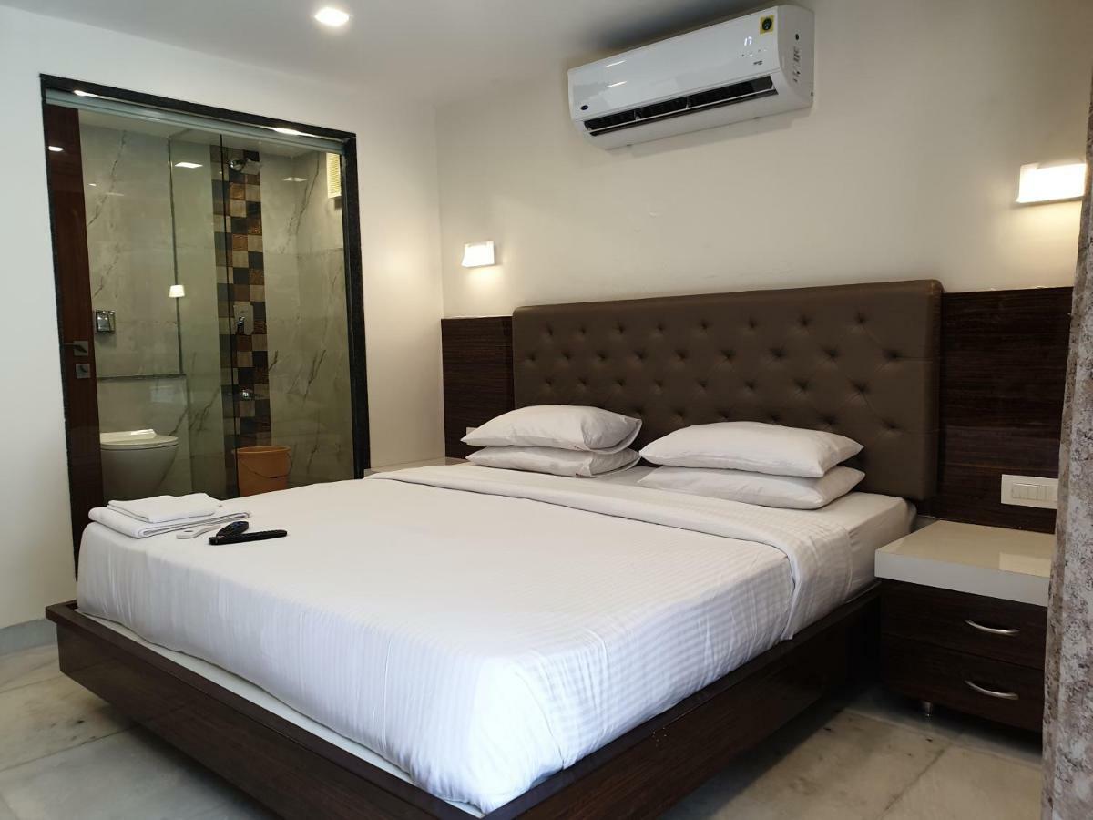 Milan International Hotel